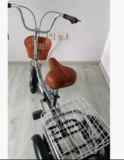 (Category: ) located in . Submitted by furnishstudio (Listing ID 1363429153, Image 1). Description: .