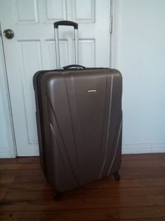 XL grey hard case luggage Samsonite