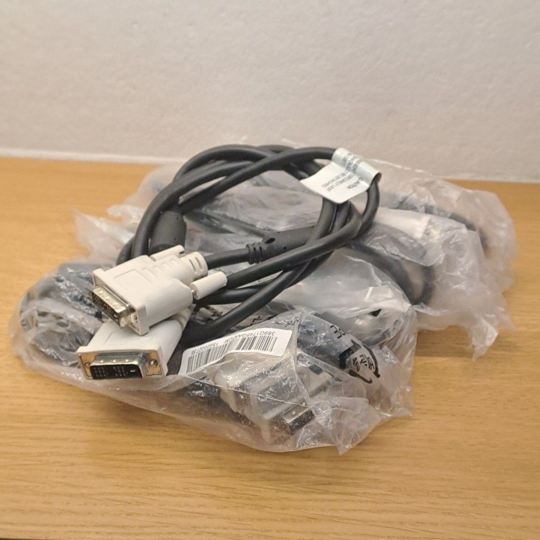 5 x DVI Cable (monitor cable)63206812507522111