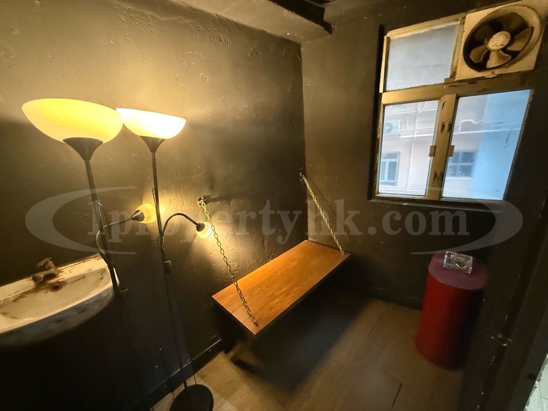 ⬆️ Kwun Tong 🔋 Shing Wan Industrial Building 🔋 2,412 sq.ft., fully furnished, party room layout, no transfer fee63437993579777113