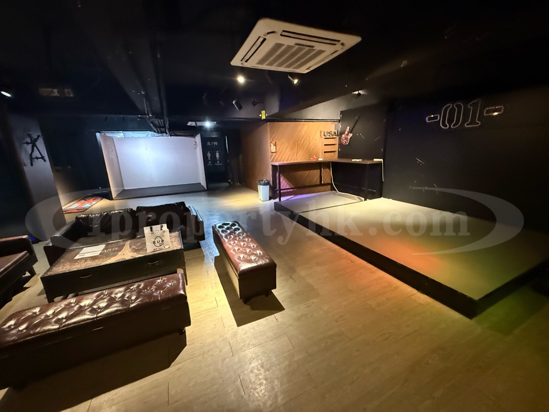 ⬆️ Kwun Tong 🔋 Shing Wan Industrial Building 🔋 2,412 sq.ft., fully furnished, party room layout, no transfer fee63437993579777111
