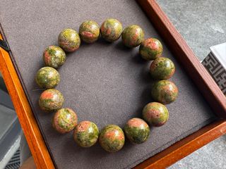 （分類：）位於 。 由 i_amderek.c 提交（商品編號 1363698610，圖片 1）。簡介： 。