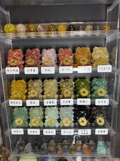 （分類：）位於 。 由 i_amderek.c 提交（商品編號 1363701527，圖片 1）。簡介： 。