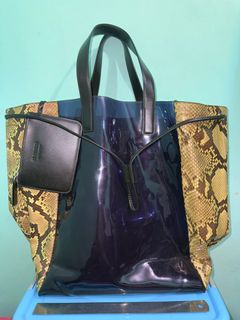 (Category: ) located in . Submitted by okaypreloved (Listing ID 1363700557, Image 1). Description: .