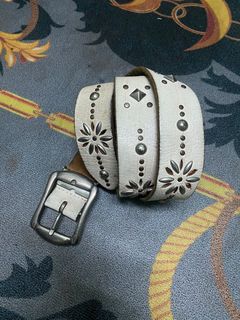 (Category: ) located in . Submitted by beyond_style (Listing ID 1363699429, Image 1). Description: .