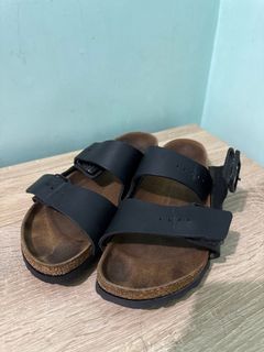 Birkenstock EU 38 - needs reglue