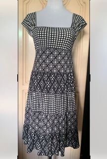 (Category: ) located in . Submitted by FashionSense4Less (Listing ID 1363708799, Image 1). Description: .