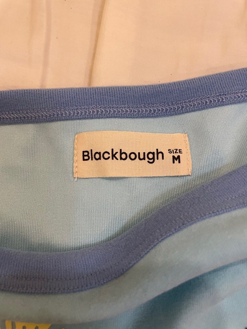 Blackbough Cropped Tank (Category: Sleeveless) located in Bacolod City. Submitted by declutter___byB (Listing ID 1363680030, Image 2). Description: NBU! Sister bought 2 of these so just keeping one 😅.