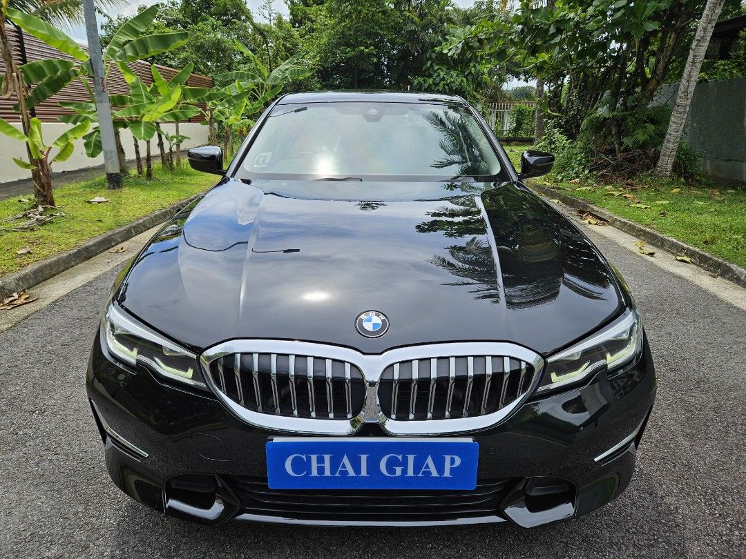 BMW 3 Series Sedan 320i Highline (A) (Category: Used Cars) located in Singapore. Submitted by kelvin1971 (Listing ID 1363604661, Image 1). Description: BMW G20 4 inline 2.0L engine with 184bhp, front auto seats with driver memory, LED headlights, auto climate control. I-drive with GPS , cruise control with brake function, auto rain & light sensors, PDC with rear camera. Fully maintained by agent. Low mileage done. Always Parked under shelter. Vie