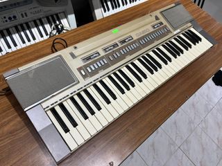 Casiotone 610 Piano Keyboard Organ 61 Keys with Built-in Rhythms