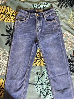 (Kategori: ) berada di . Dikirim oleh stuffbycathh (ID iklan 1363663386, Gambar 1). Deskripsi: .