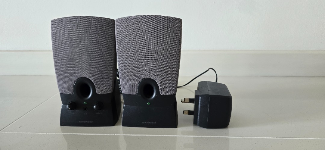 Enceintes Harman Kardon Multimedia – Noir – Double Haut-parleur – Boîte Ouverte Jamais Utilisé