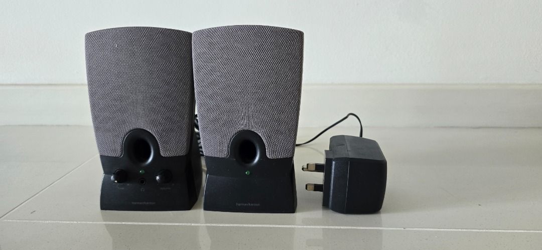 Harman / Kardon Multimedia Speaker System455988590779443200