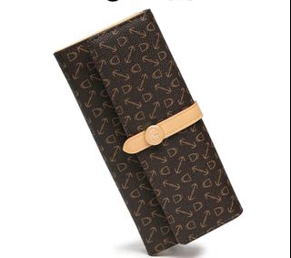 (Category: ) located in . Submitted by fashionbash (Listing ID 1363571937, Image 1). Description: .