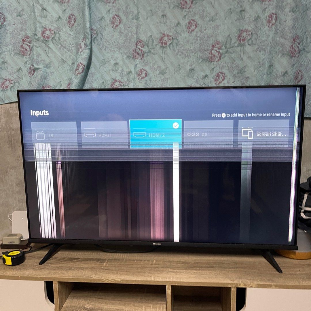 Hisense Smart TV 43” With Issue in LCD (Category: TV) located in Caloocan City. Submitted by earthissoft (Listing ID 1363564038, Image 2). Description: For Sale Hisense Smart TV 43” With Issue in LCD.