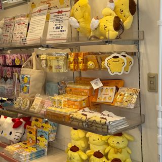 (Category: ) located in . Submitted by kirarararara (Listing ID 1363662111, Image 1). Description: .