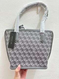 (Kategori: ) berada di . Dikirim oleh lenia21 (ID iklan 1363559121, Gambar 1). Deskripsi: .