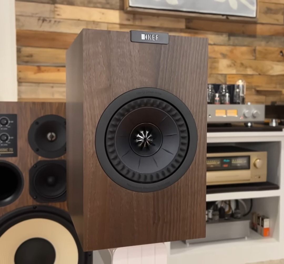 KEF Q1 Meta, Bookshelf Speaker, Award Winnning, Satin White | Fixed Price | Single Source Point, Very Refined Crossover, MetaMaterial Sound Absorption, Audio, Soundbars, Speakers & Amplifiers on Carousell