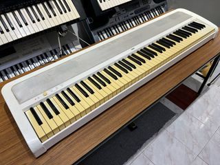 Korg B1 Digital Piano Touch Response Hammer Weighted 88 Keys