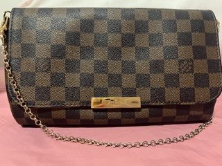 (Category: ) located in . Submitted by ms.joycecloset (Listing ID 1363684563, Image 1). Description: .
