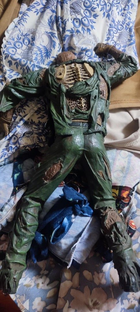Neca - Jason (Category: Figurines & Statues) located in Manila. Submitted by besh__ (Listing ID 1363705207, Image 2). Description: .