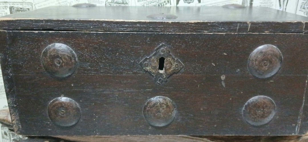 Old Rustic Handmade Wooden Box (Category: Storage Boxes & Baskets) located in Paranaque City. Submitted by makalumavintagestoreph (Listing ID 1363593850, Image 1). Description: Old Rustic Handmade Wooden Box An old handmade wooden box that can be used as a jewelry or keepsake box. Condition: As is (Well used) Price: P900 Size: 13 cm X 36 cm *SEE PHOTOS FOR IMPERFECTIONS *TYPE OF WOOD USED IS UNKNOWN *CONTENTS NOT INCLUDED.