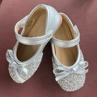 (Category: ) located in . Submitted by esisterpreloved (Listing ID 1363631579, Image 1). Description: .