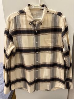 Shirt无印良品 MUJI 男式 纽扣领 长袖衬衫 男士衬衣外套 专柜真品，非真白送，尺码l 经典格纹 柔软舒适 肩宽45 胸围110衣长72 基本全新，穿不超过三次62938603048450116