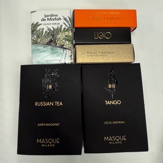 （分類：）位於 。 由 frann_cesca 提交（商品編號 1363598368，圖片 1）。簡介： 。