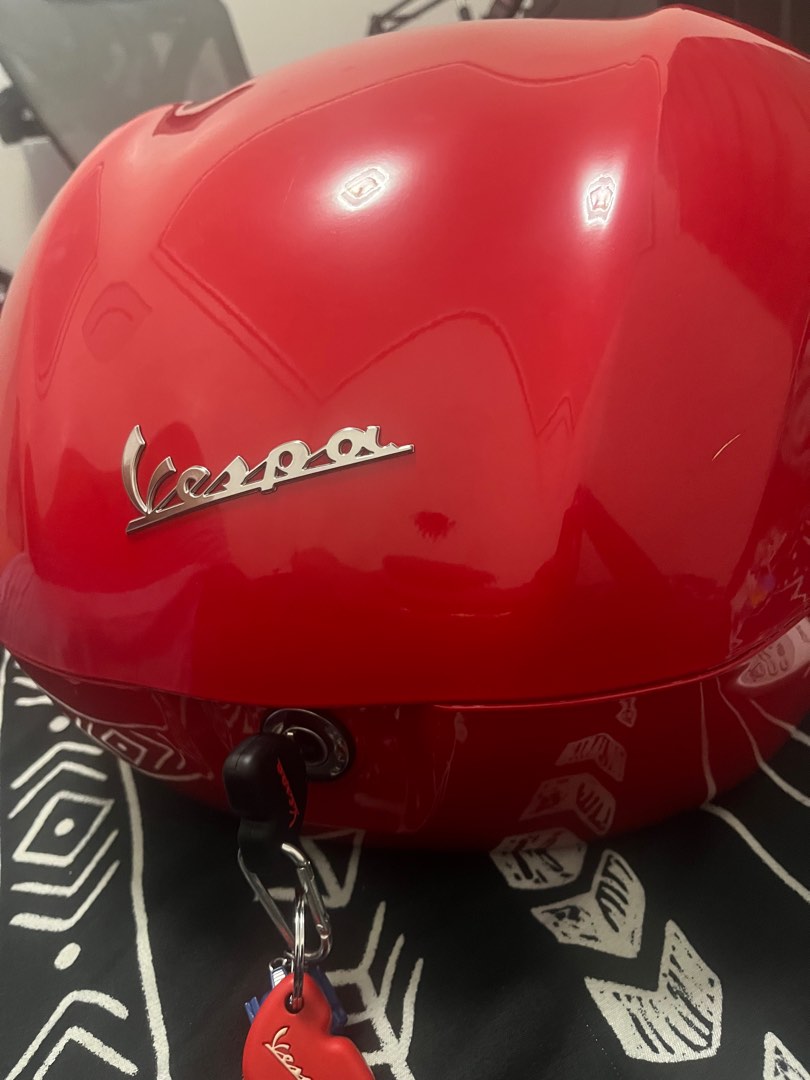Vespa top box, Motorbikes, Motorbike Parts & Accessories, Body Parts ...