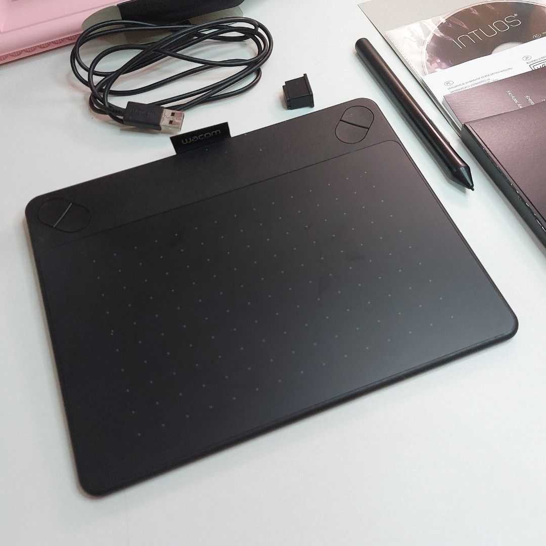 Wacom Intuos cth-490 (Category: Other Accessories) located in Quezon City. Submitted by enitshu (Listing ID 1363636301, Image 3). Description: Wacom Intuos cth-490 ♡ The box looks wacked due to prolonged storage but it is rarely used ╰► ꒱ working and tested.. still in great condition rfs: rarely used, I only kept it for too long since it has sentimental value to me ♡ Inclusion (complete) ╰► ꒱ tablet ╰► ꒱ pen ╰► ꒱ usb bluetooth dongle ╰► ꒱ cable ╰