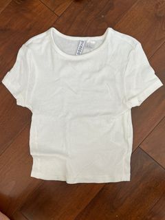（分類：）位於 。 由 ema1012 提交（商品編號 1363627643，圖片 1）。簡介： 。