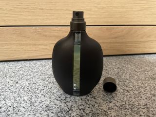 （分類：）位於 。 由 2ndhandperfume 提交（商品編號 1363770032，圖片 1）。簡介： 。
