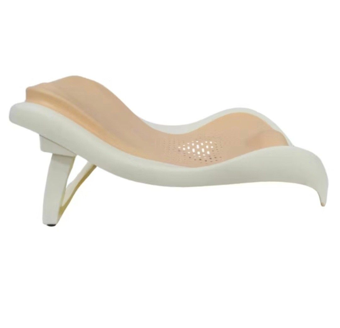 Baby bath chair/support (Category: Bathtub & Bath Accessories) located in Cavite. Submitted by mommyninichie (Listing ID 1363875459, Image 1). Description: used for only 1 month.