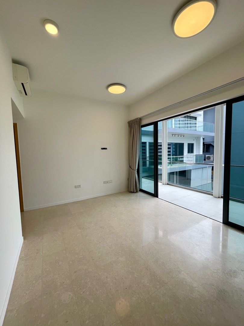(Category: ) located in . Submitted by waynechuaa (Listing ID 1363747846, Image 1). Description: .