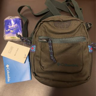 （分類：）位於 。 由 grey_rainbow 提交（商品編號 1363842378，圖片 1）。簡介： 。