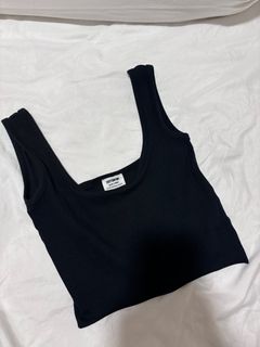 (Category: ) located in . Submitted by miumiu.17 (Listing ID 1363761050, Image 1). Description: .