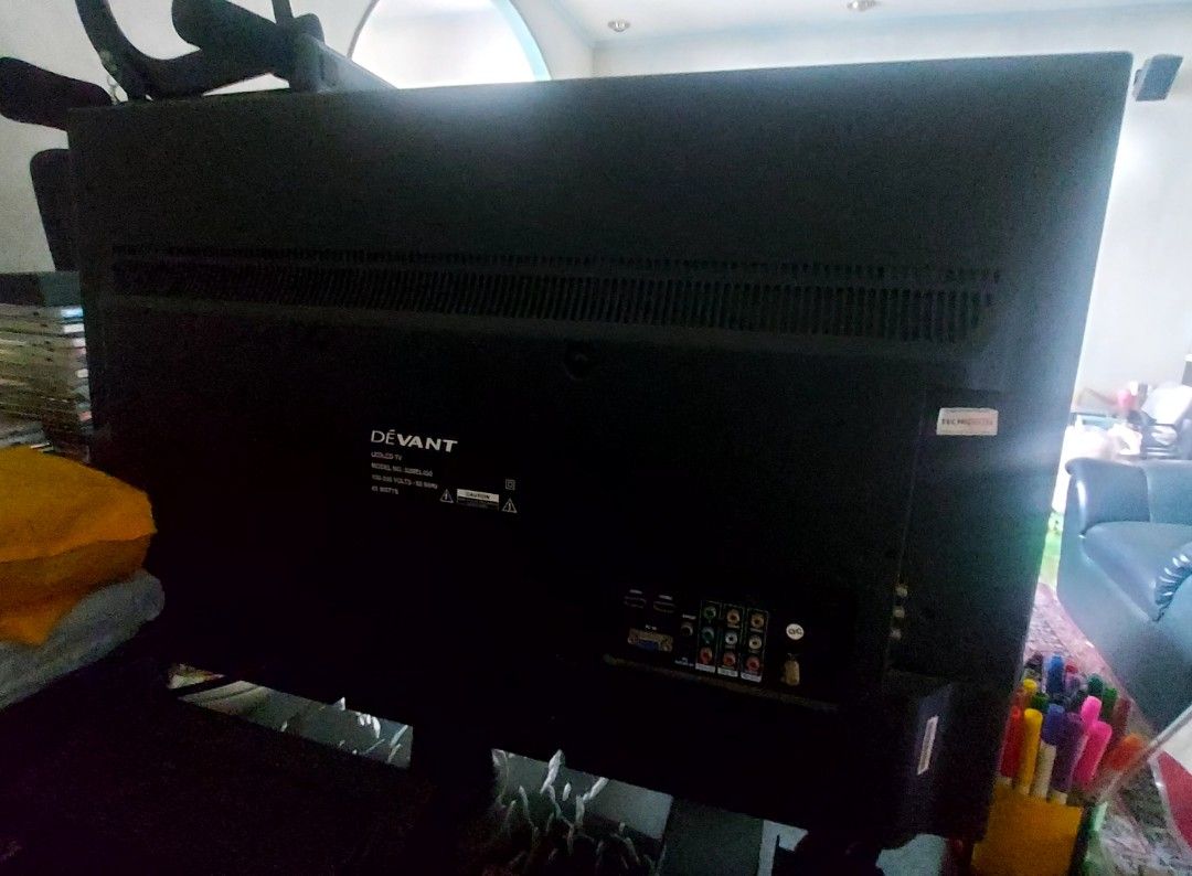 Devant 31" TV - Not working (Category: TV) located in San Juan City. Submitted by rosarior.ong (Listing ID 1363718975, Image 2). Description: 31"Devant TV. No power. For repair shops willing to buy defective appliance. Decluttering MOP: Gcash Loc: San Juan City PM if interested. For pick-up or courier to be booked by Buyer..