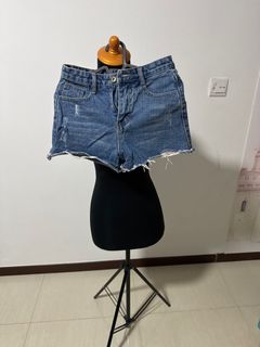 (Category: ) located in . Submitted by sharing1003 (Listing ID 1363844969, Image 1). Description: .