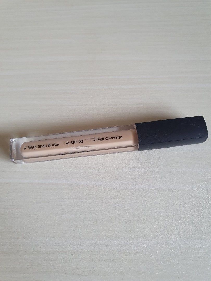 Ever Bilena Concealer with SPF22 - Oriental (Category: Makeup) located in Las Pinas. Submitted by cabinetchasu (Listing ID 1363770115, Image 1). Description: Please read before messaging 🔻⬇️🔽👇 Details: - Bought last November 2024 at Watsons SM Southmall - Only used for a wedding - RFS decluttering and cakey quality for my skin, can vary pa rin naman personal expi of this product - No box MOP Gcash, BPI, or BDO Shipping fee care of buyer Can sh