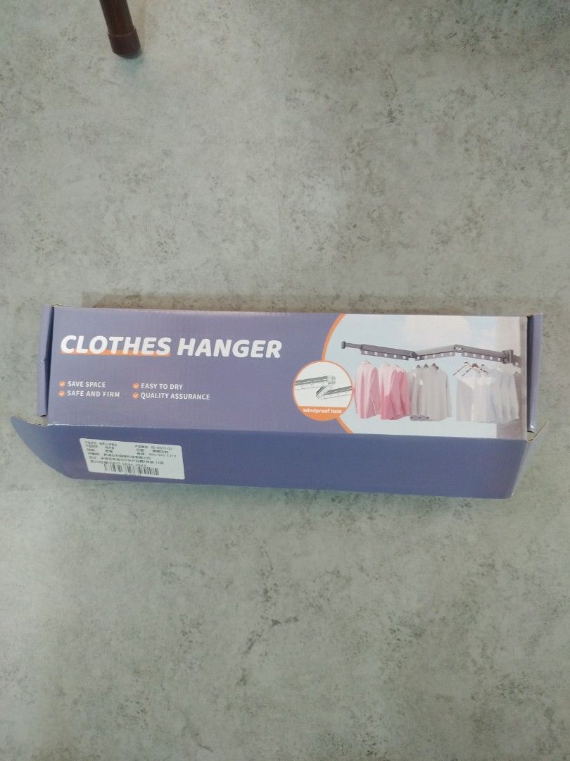 Foldable hanger65073558215683112