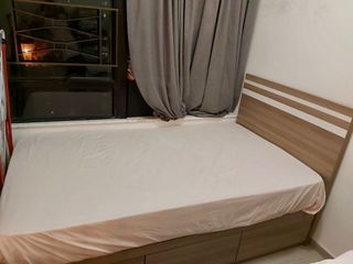 （分類：）位於 。 由 letmeseeee 提交（商品編號 1363881938，圖片 1）。簡介： 。