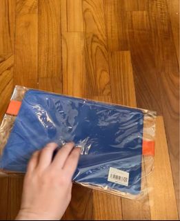 (Category: ) located in . Submitted by coloured_desk (Listing ID 1363755027, Image 1). Description: .