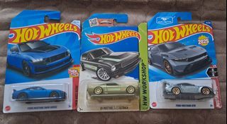 Hot Wheels Ford Mustang Set