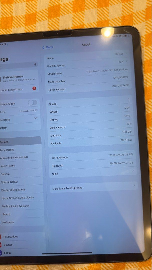 Ipad Pro 3rd Gen 2021 11 inches (Category: iPad) located in Malabon City. Submitted by yao.ming (Listing ID 1363865389, Image 2). Description: .