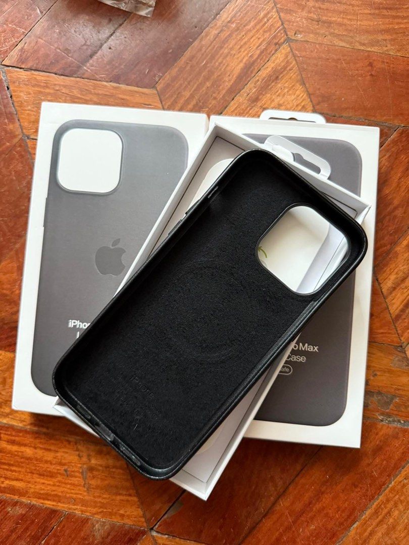 iPhone 14 Pro Max Magsafe Leather Case [BLACK{ (Category: Cases & Sleeves) located in Manila. Submitted by mercedgret74092 (Listing ID 1363781013, Image 2). Description: Pm me.