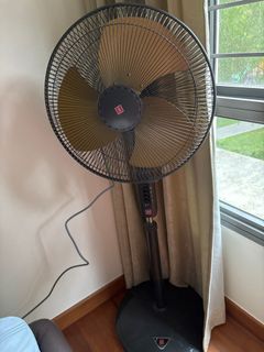(Category: ) located in . Submitted by kentmarkxz (Listing ID 1363711934, Image 1). Description: .