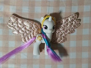 (Category: ) located in . Submitted by zeronce (Listing ID 1363811365, Image 1). Description: .