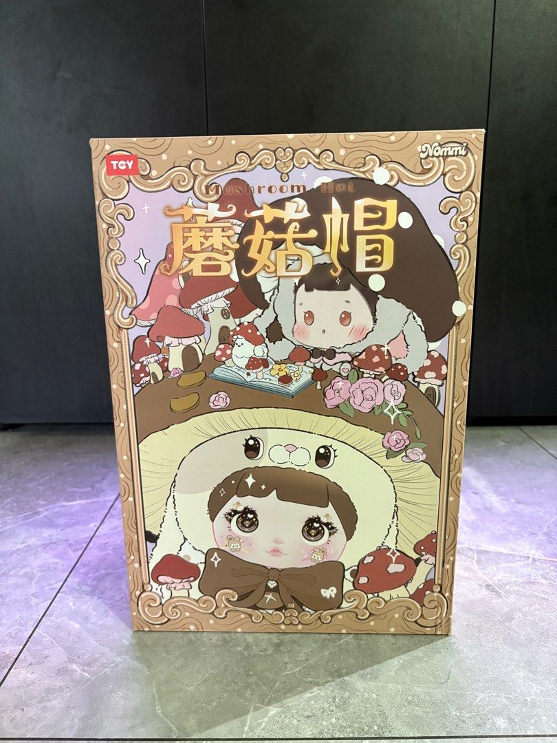 ※未開封品※ Nommi / 400% Mushroom Hat Stella NOMMI 400% Mushroom Hat Plush Blind Box - Stella