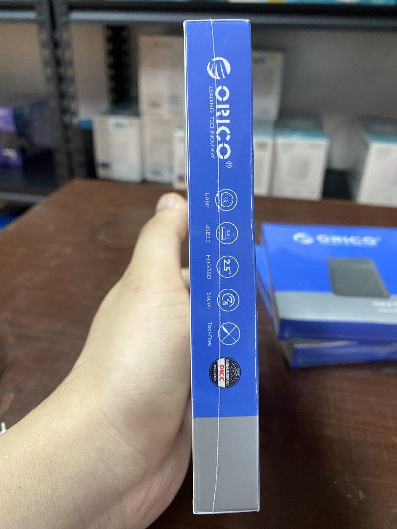 Orico 2.5" SATA HDD / SDD Enclosure (Category: Cables & Adaptors) located in Pasig City. Submitted by techubstoreandaccessories (Listing ID 1363769336, Image 3). Description: Orico 2.5" SATA HDD / SDD Enclosure Ready for Pick Up / Delivery ‼️ 📌 DETAILS: ✅Actual Picture Posted. ✅BRAND NEW & ORIGINAL. ✅7 Days Replacement for Factory Defects and 1year Warranty. (Terms and conditions apply) --------------------------------------- PAYMENTS/DELIVERIES